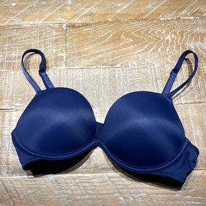 PINK VS 34B PREOWNED Wear Everywhere Super Push Up Bra Dark Blue